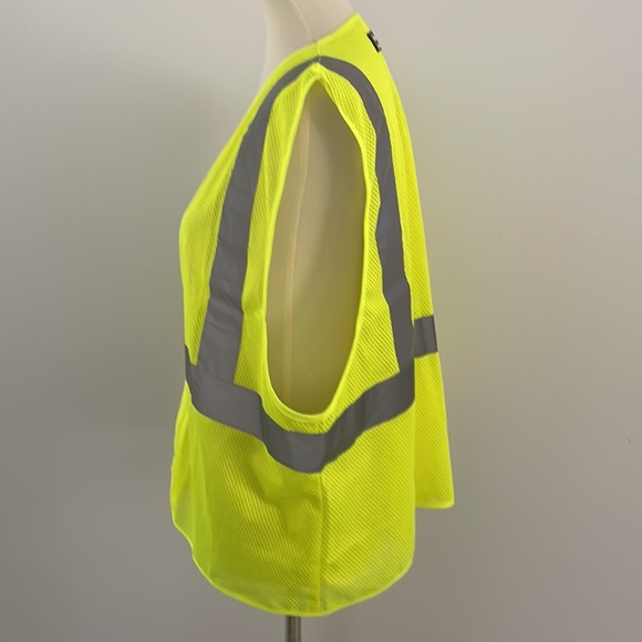 Body Guard High Visibility Vest * Safety Vest * Costume / Runners / Construction - Picture 2 of 13